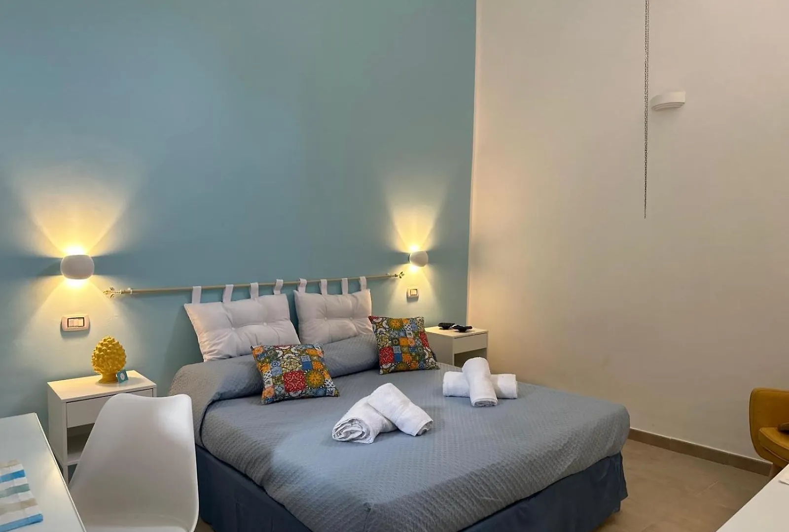 Madre Terra Airport Rooms And Suites Terrasini Italia