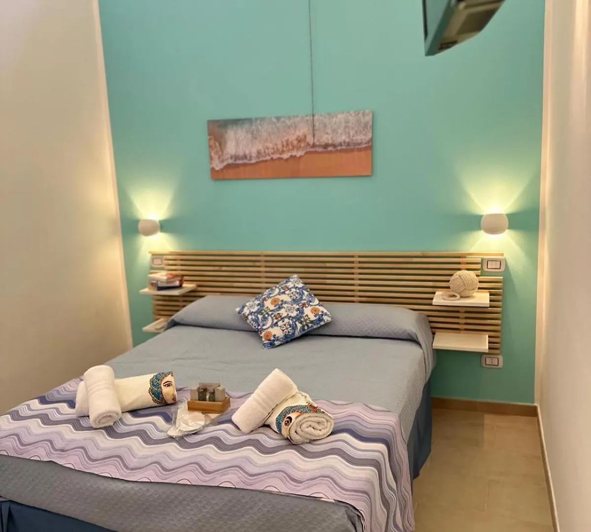 Guest house Madre Terra Apartment & Rooms Terrasini Italy