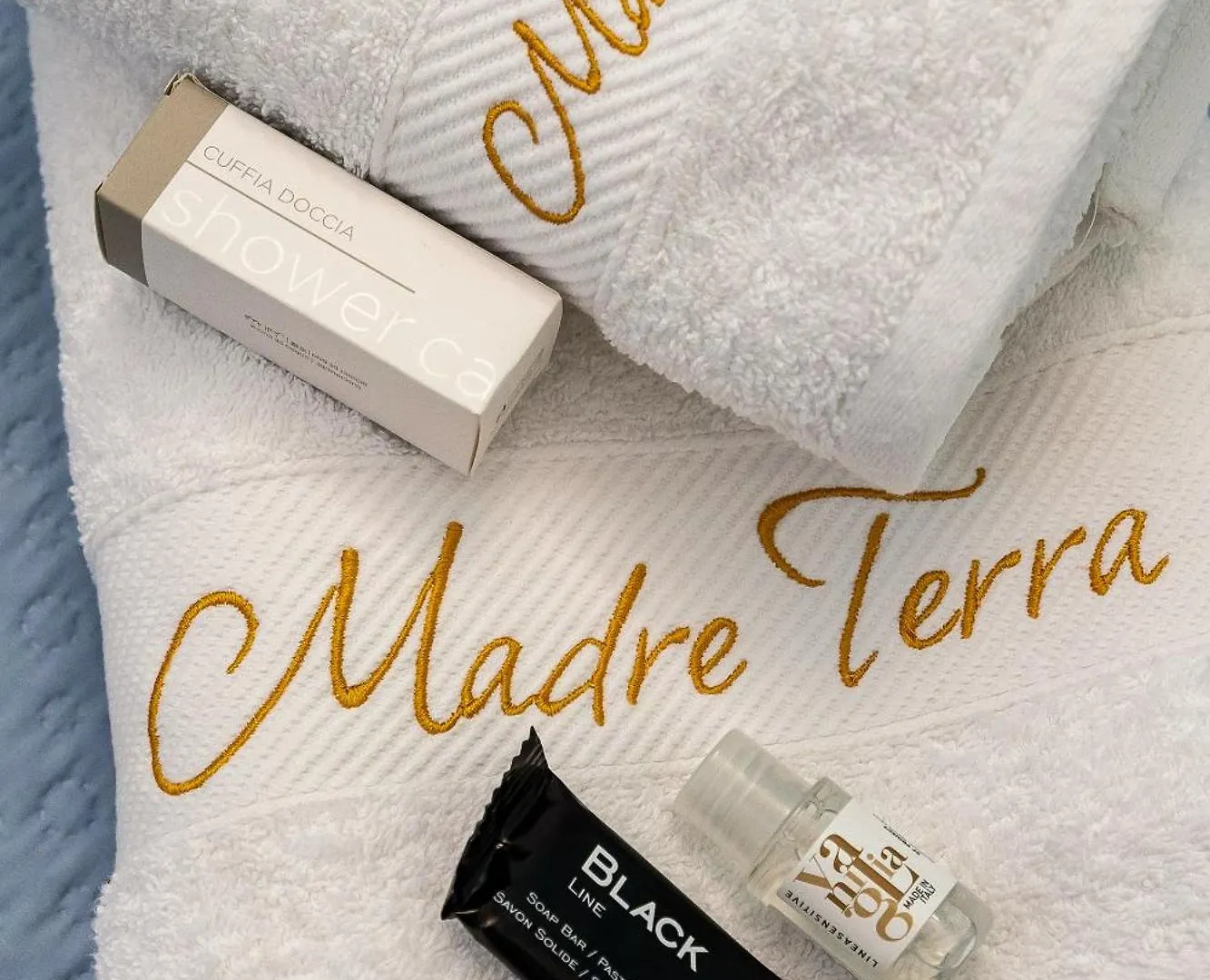 Affittacamere Madre Terra Airport Rooms And Suites Terrasini
