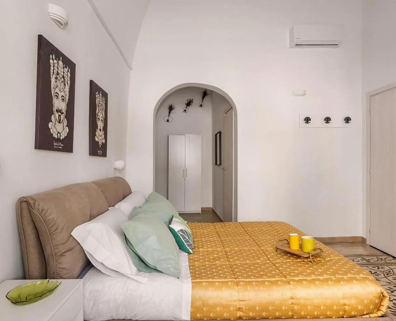 Madre Terra Airport Rooms And Suites Terrasini Affittacamere