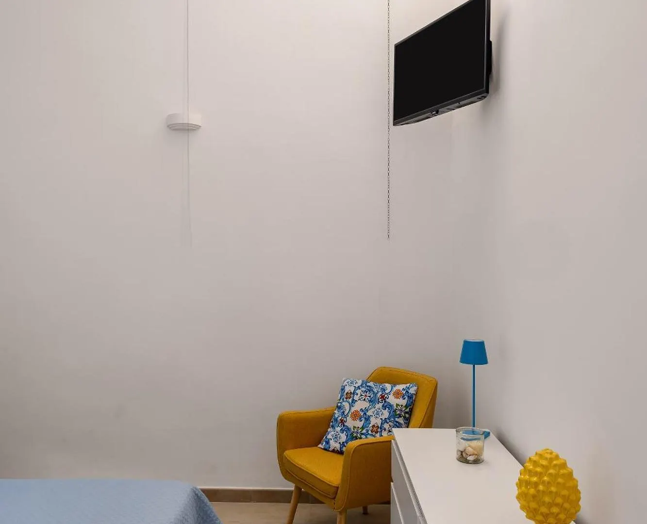 Affittacamere Madre Terra Airport Rooms And Suites Terrasini Italia