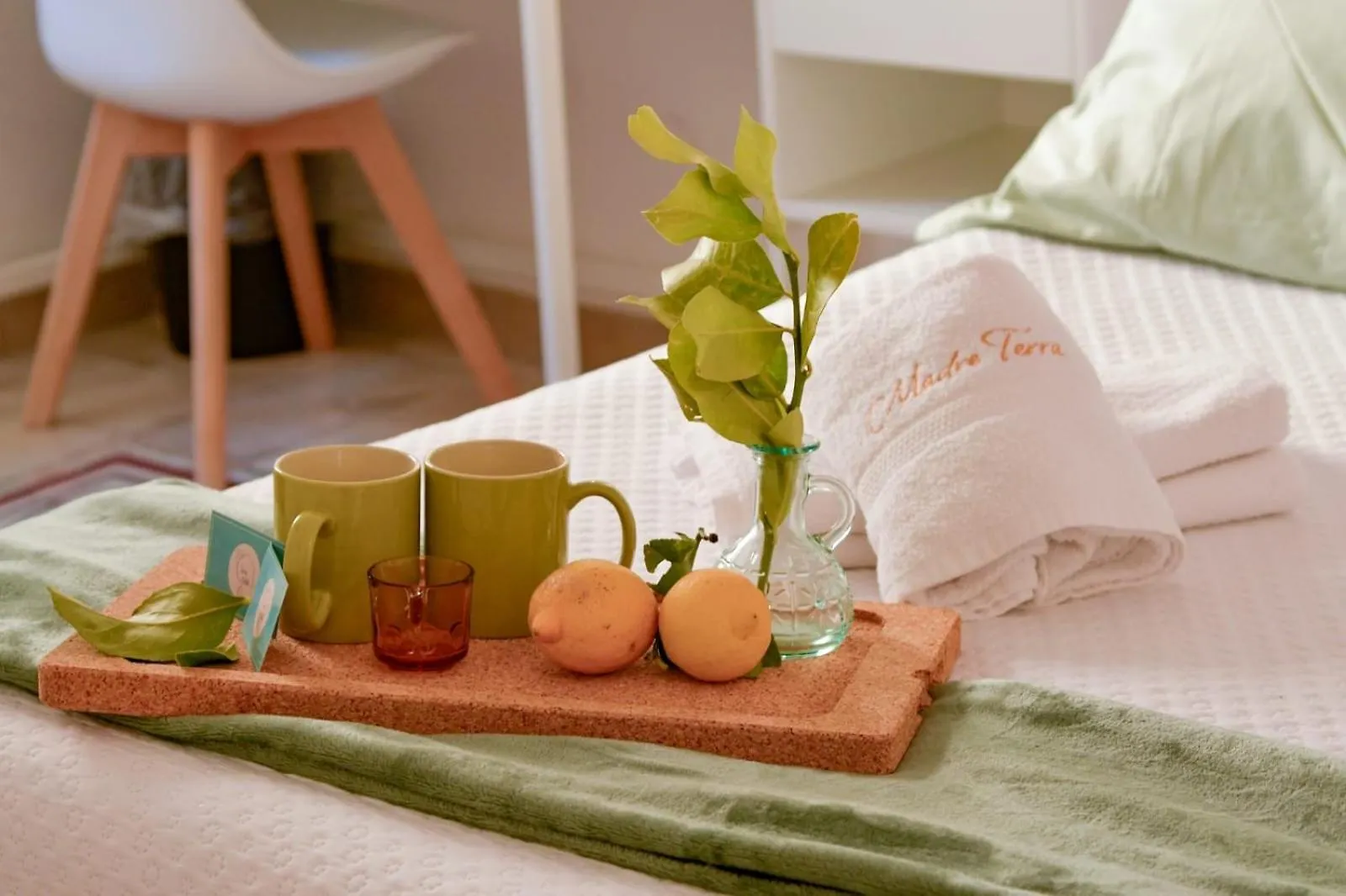 Madre Terra Apartment & Rooms Terrasini Italy
