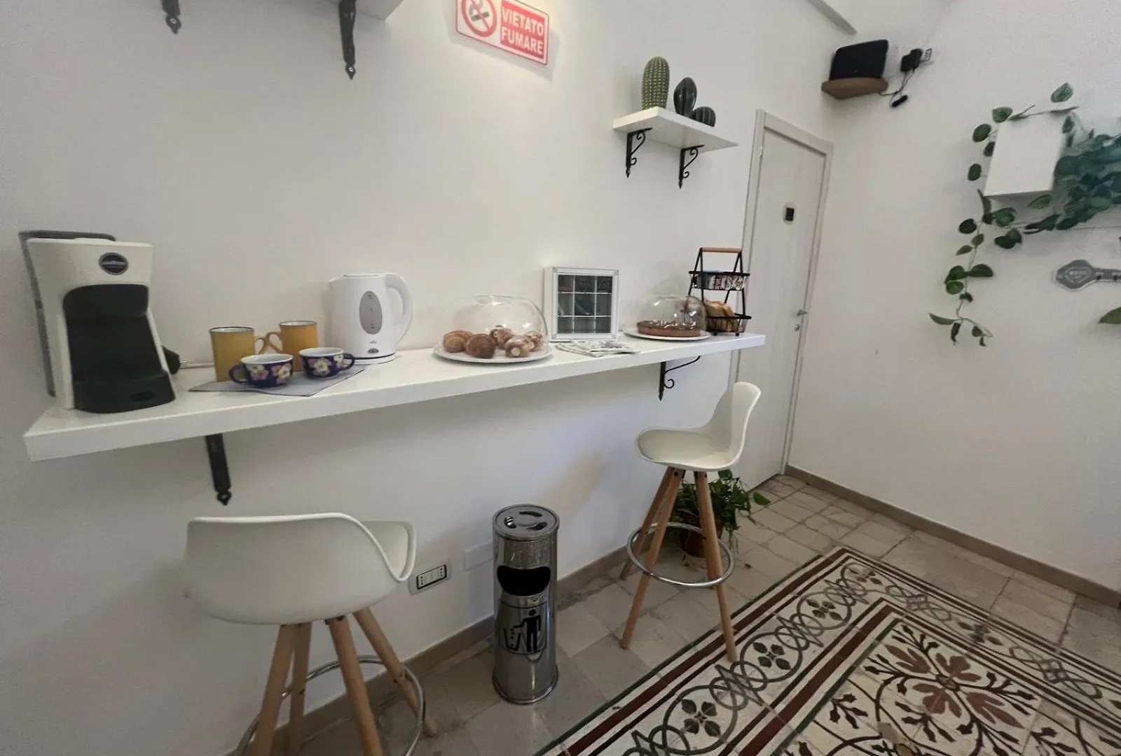 Affittacamere Madre Terra Airport Rooms And Suites Terrasini
