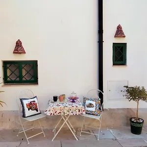 https://le-lanterne.palermohotels.org